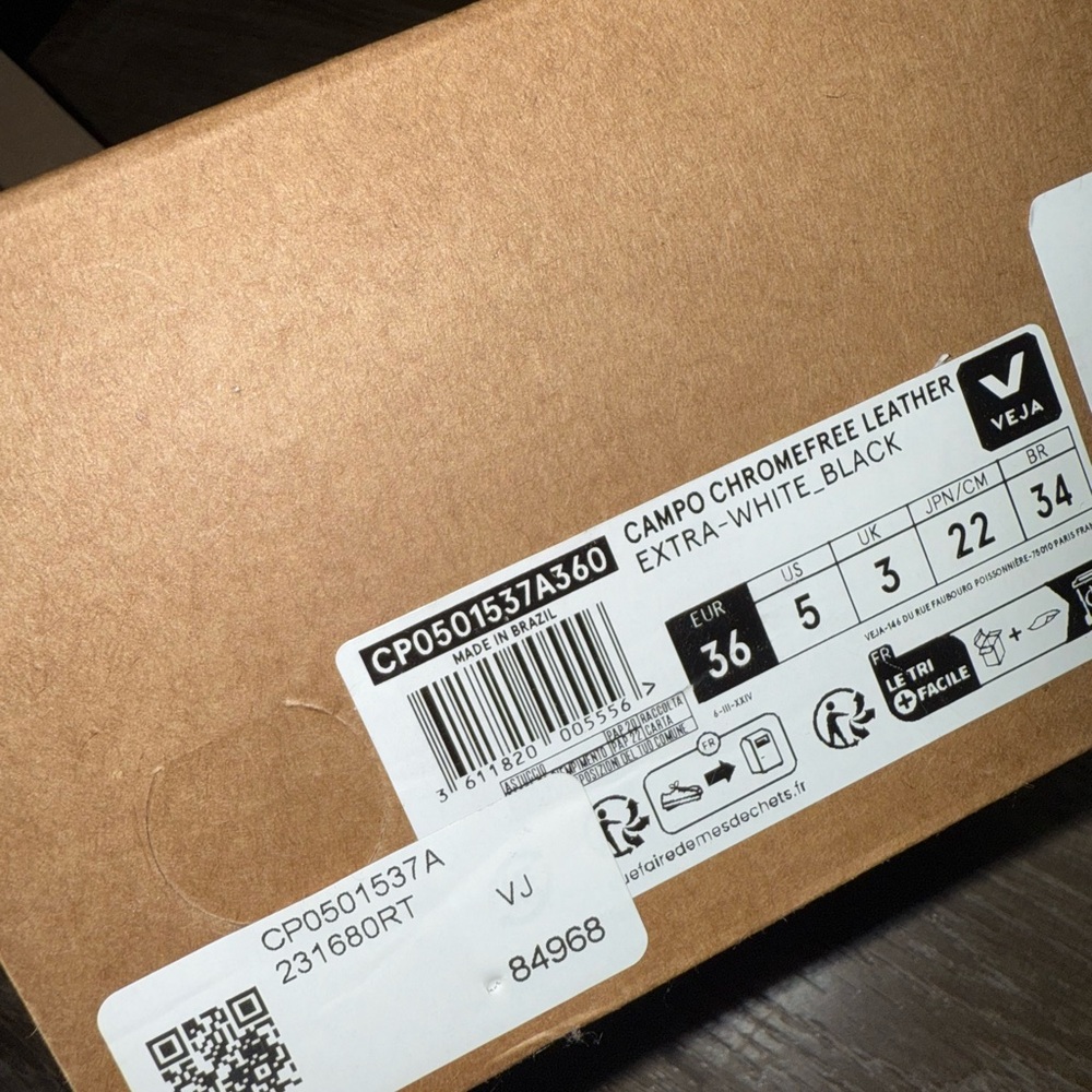 Veja Campo Leather Sneakers - Picture 15 of 16